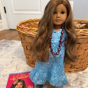 Kanani American girl doll (limited addition)